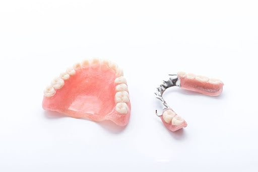 Can I Wear a Night Guard if I Have Dentures or Missing Teeth?